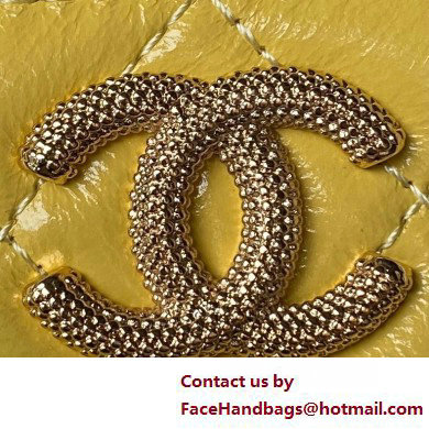 Chanel Shiny Crumpled Lambskin, Imitation Pearls  &  Gold-Tone Metal Clutch with Chain Bag AP3804 Yellow 2025